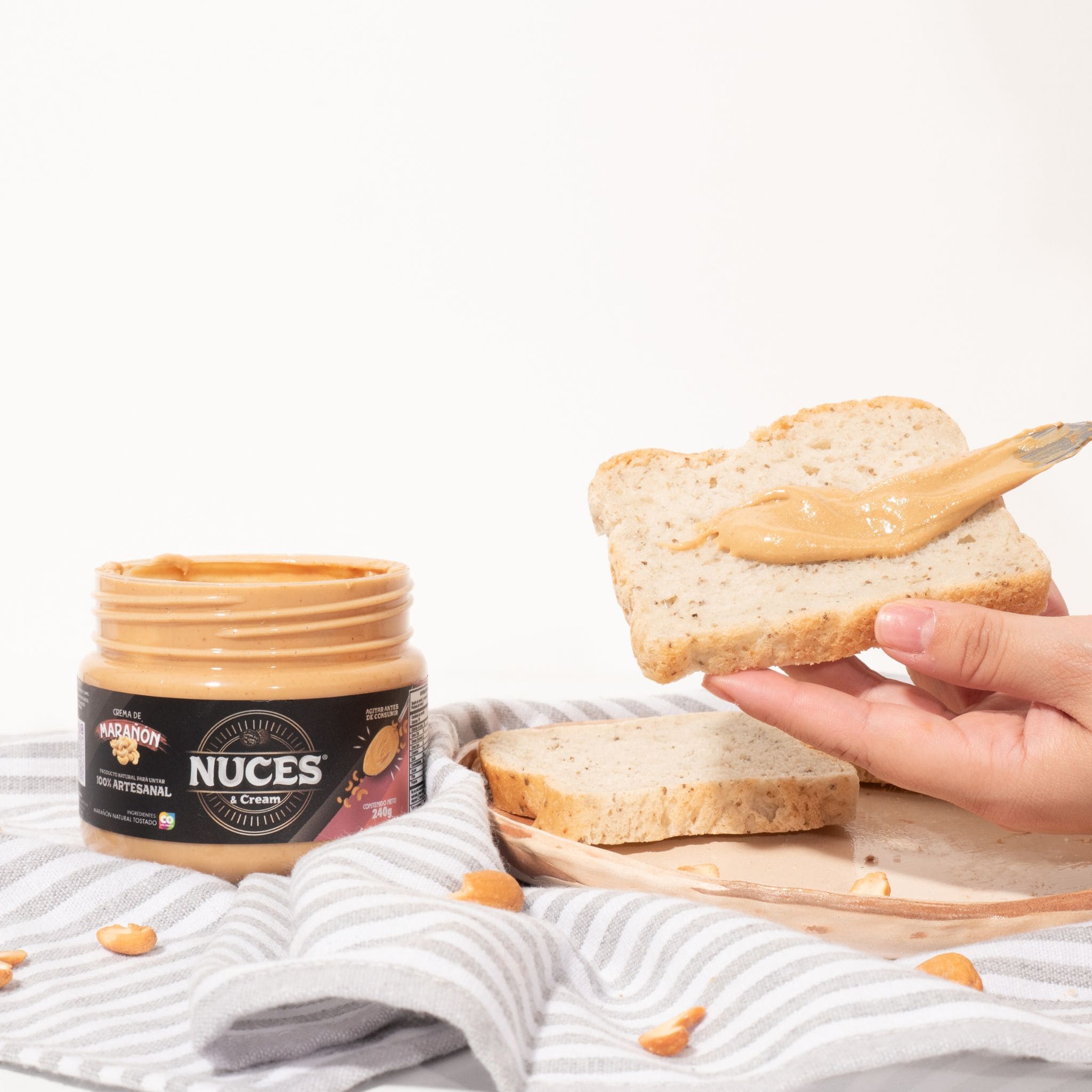 Pan original vegano 540g + Crema marañón 240g