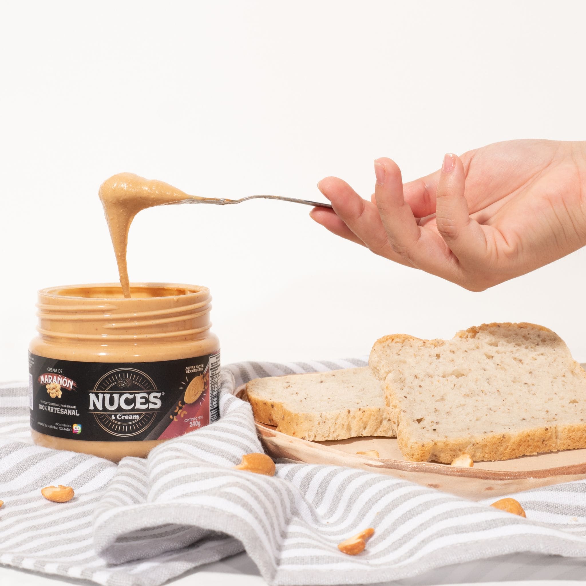 Pan original vegano 540g + Crema marañón 240g